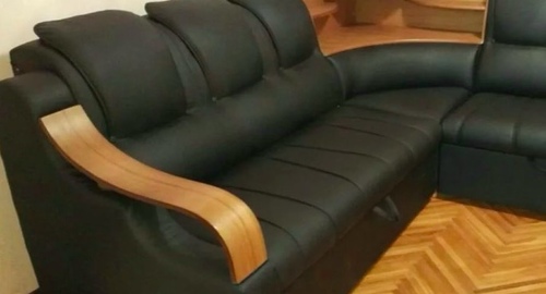 Перетяжка кожаного дивана. Ставрополь